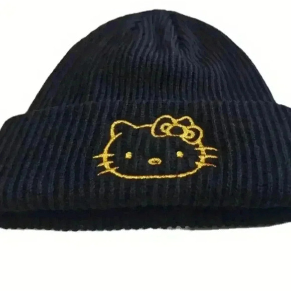 2/$30 NEW Lady's SANRIO hello kitty beanie (#788) - Picture 2 of 6